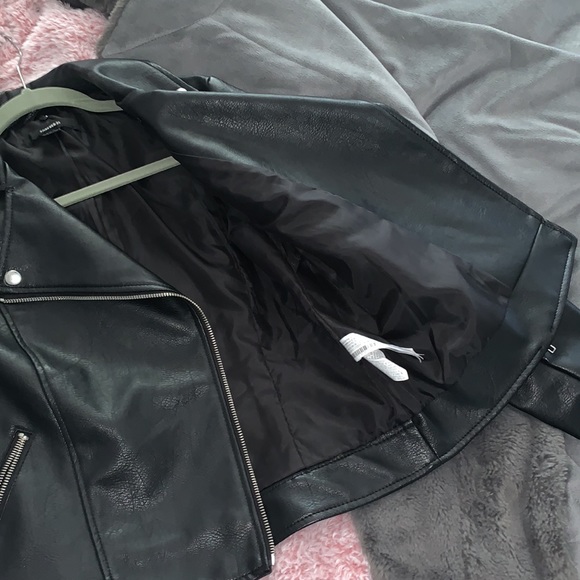 Forever 21 Faux Leather Biker Jacket - Picture 6 of 6